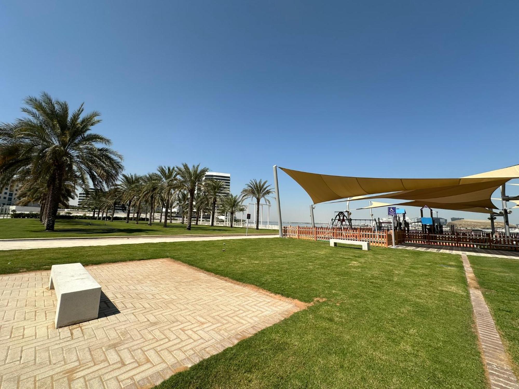 Apartamento 2br - Al Zeina Community, Al Raha - 5 Minutes From Zayed Int'l Airport, Yas Island, Etihad Arena, Etihad Park Abu Dhabi