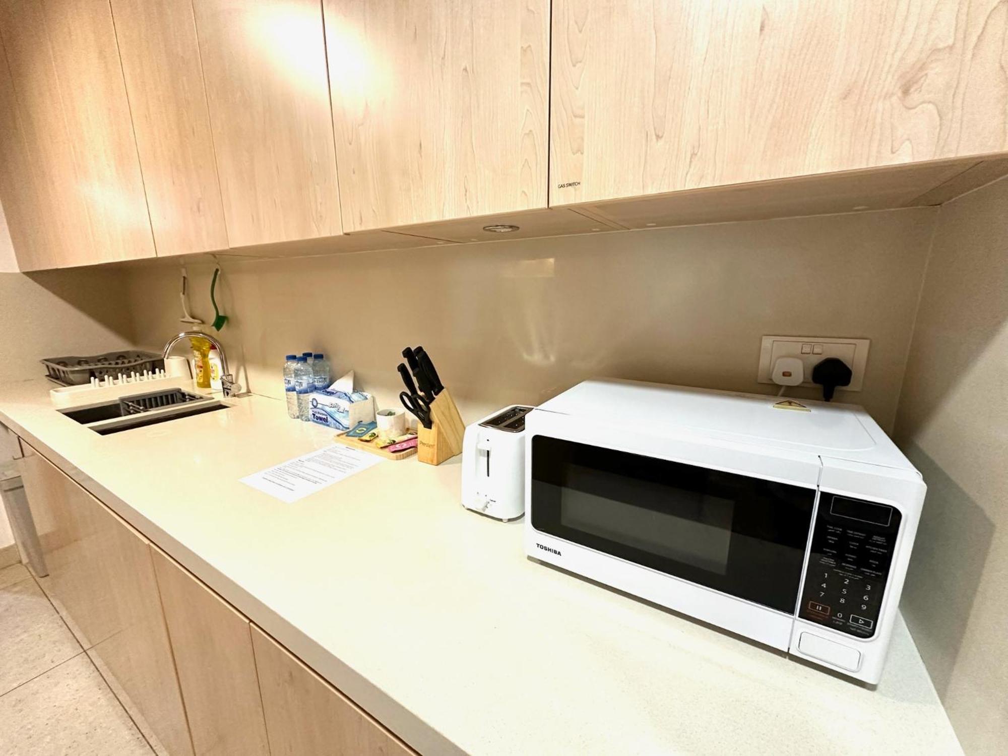Apartamento 2br - Al Zeina Community, Al Raha - 5 Minutes From Zayed Int'l Airport, Yas Island, Etihad Arena, Etihad Park